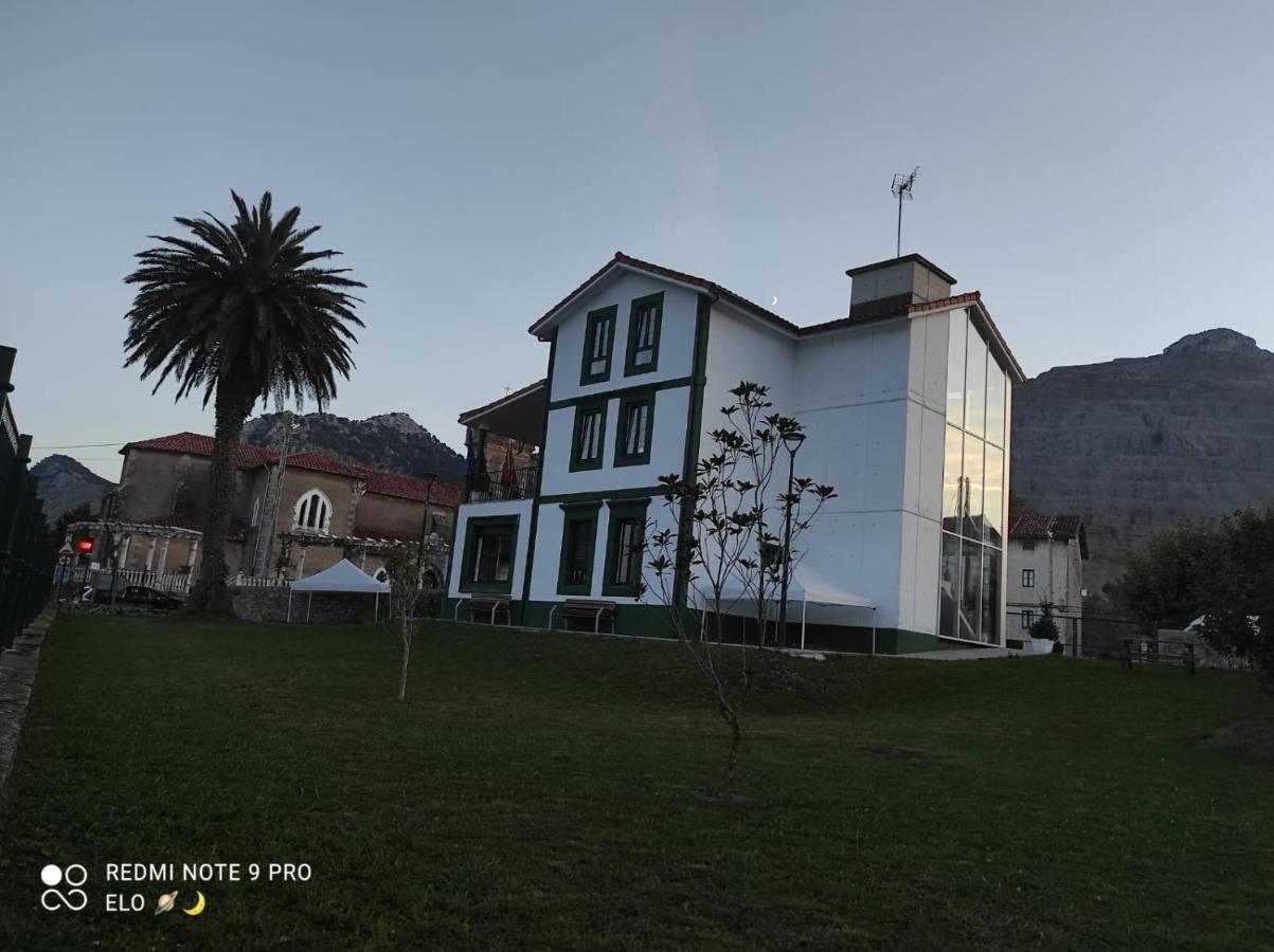 Albergue De Santullan Кастро-Урдіалес Екстер'єр фото